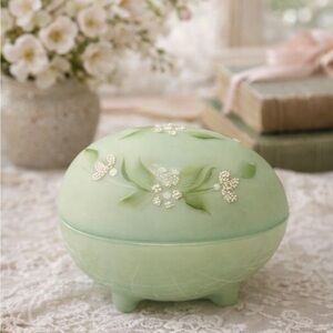 Vintage Westmoreland Green Glass Trinket Egg Hand Painted Signed 1979 Floral Box